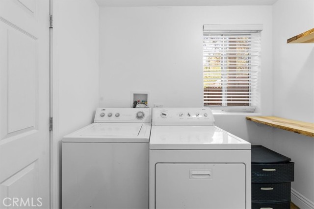 Detail Gallery Image 21 of 30 For 39965 Hillcrest, Big Bear Lake,  CA 92315 - 4 Beds | 2 Baths