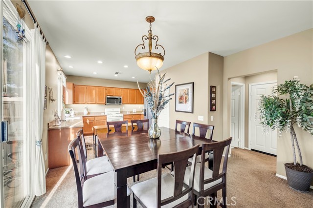 Detail Gallery Image 4 of 25 For 29288 Woodlea Ln, Menifee,  CA 92584 - 4 Beds | 2/1 Baths
