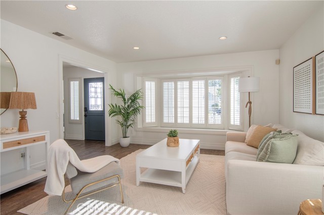 Detail Gallery Image 16 of 35 For 27511 White Fir Ln, Mission Viejo,  CA 92691 - 3 Beds | 2/1 Baths