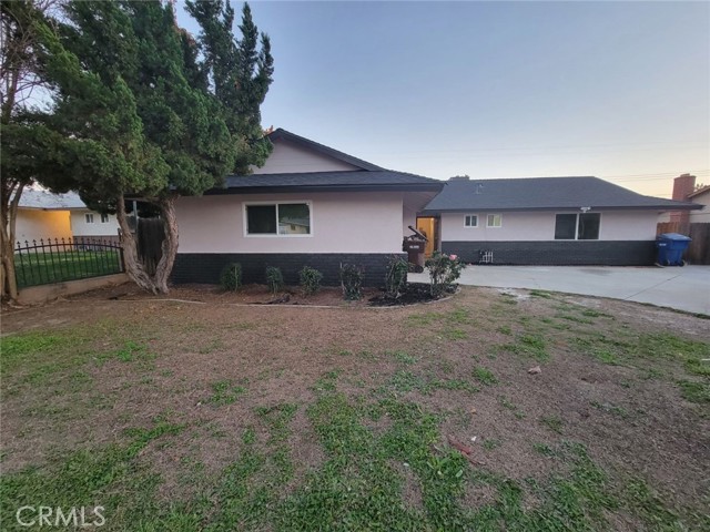 27581 Temple St, Highland, CA 92346