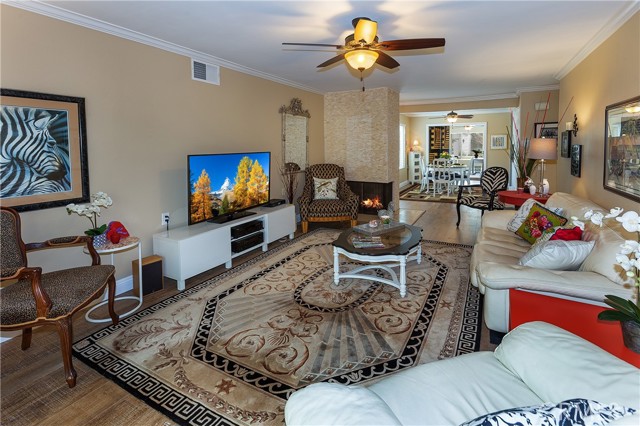 3320 Via Carrizo, Laguna Woods CA: https://media.crmls.org/medias/26165b47-94a5-4e7d-8d5f-d68b30b21506.jpg