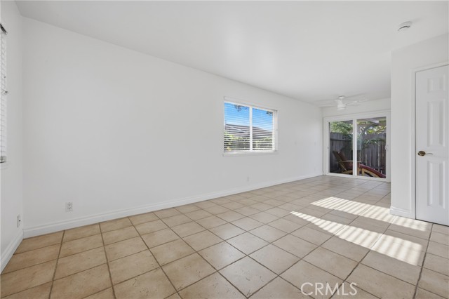 Detail Gallery Image 12 of 35 For 10220 Holburn, Huntington Beach,  CA 92646 - 1 Beds | 1 Baths