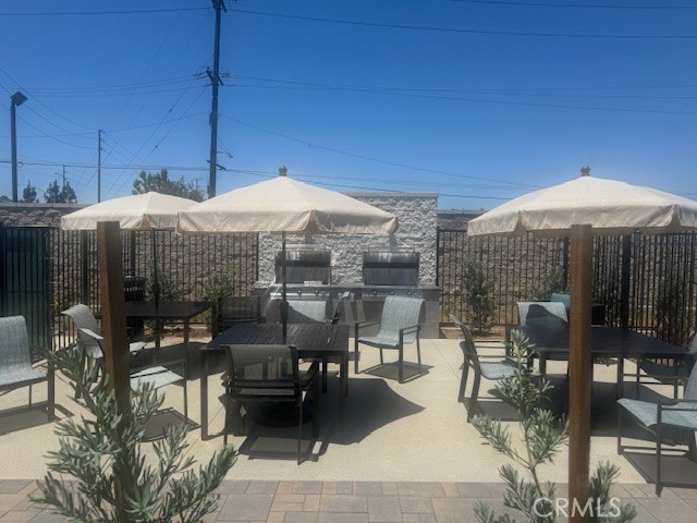 1369 Wingfoot, Carson CA: https://media.crmls.org/medias/261717a5-898f-48fe-890d-56b58dfbbbc0.jpg