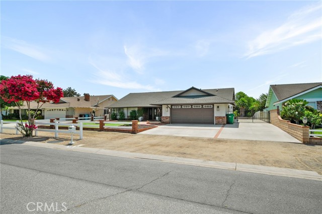 Detail Gallery Image 2 of 43 For 5293 Trail St, Norco,  CA 92860 - 3 Beds | 2 Baths