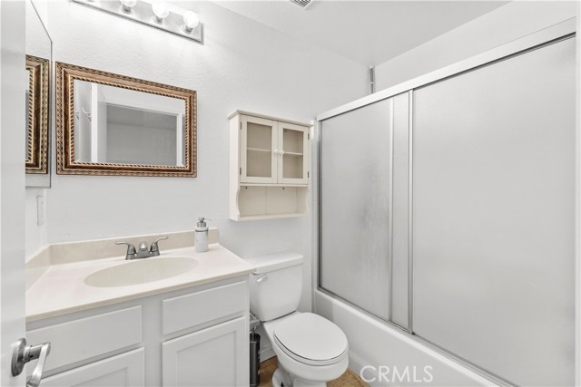 7353 Ellena W, Rancho Cucamonga CA: https://media.crmls.org/medias/26195f51-a457-41ed-8cd3-0ba6f8c2aa64.jpg
