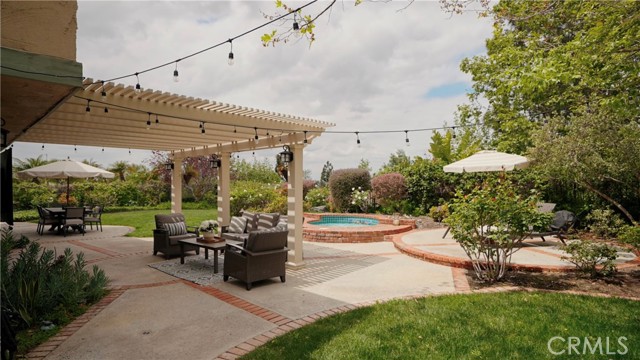 784 S Goldfinch, Anaheim Hills CA: https://media.crmls.org/medias/26198d79-0944-4c10-b3a5-7e5ceaef3ca8.jpg