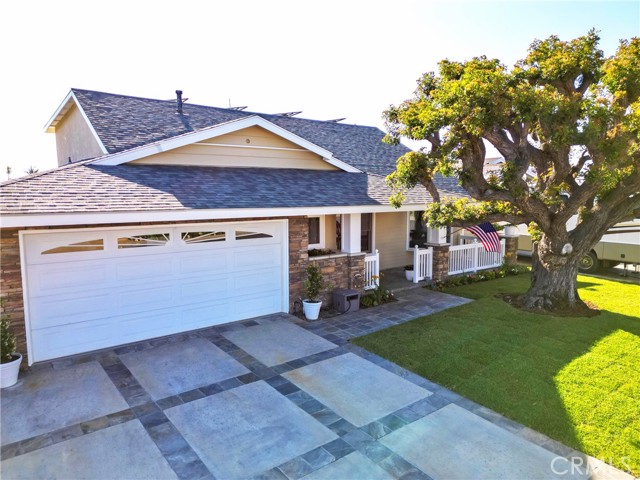 20391 Mooncrest Circle, Huntington Beach, CA 92646