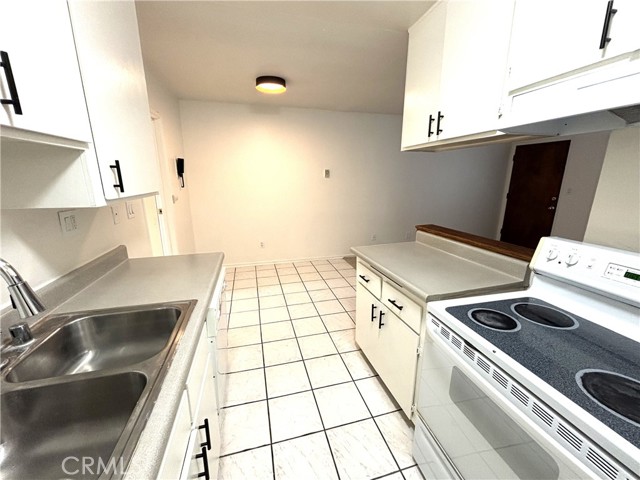 Detail Gallery Image 13 of 24 For 360 Gladys Ave #10,  Long Beach,  CA 90814 - 1 Beds | 1 Baths