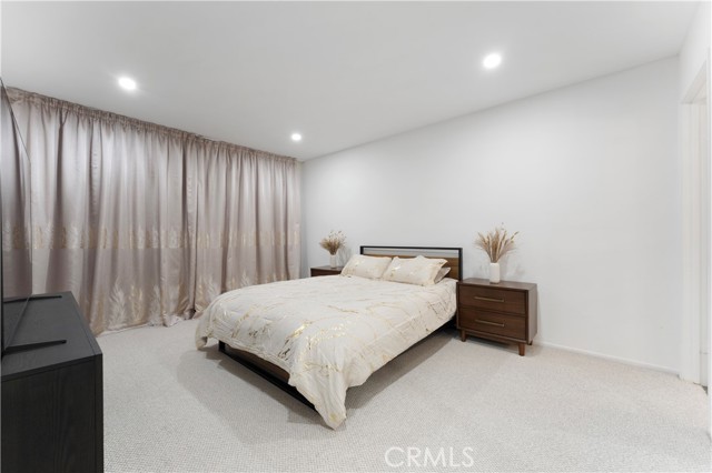 23226 Caminito Marcial, Laguna Hills CA: https://media.crmls.org/medias/261a17a6-a3d8-43a1-a99a-f1fffbaccf80.jpg