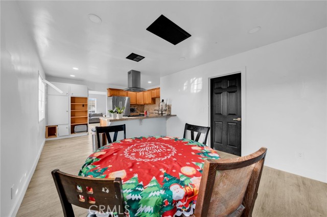 Detail Gallery Image 11 of 47 For 7044 Nestle Ave, Reseda,  CA 91335 - 4 Beds | 3 Baths