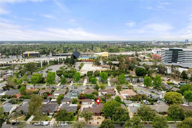 Detail Gallery Image 43 of 46 For 2528 French St, Santa Ana,  CA 92706 - 3 Beds | 3 Baths