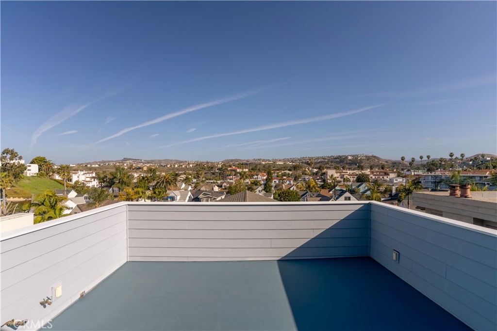 MLS #OC25049530 img 5