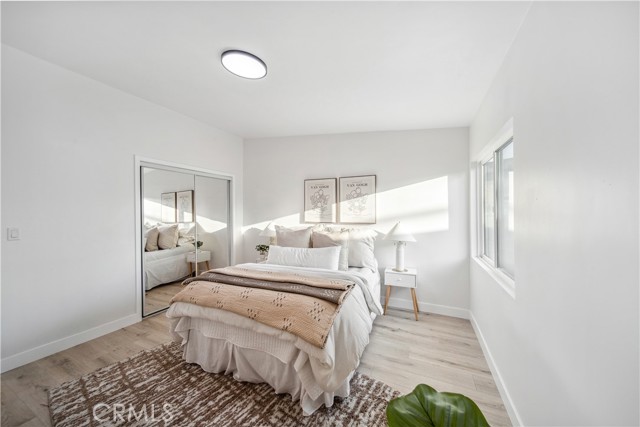 957 N Jasmine Avenue, Ontario CA: https://media.crmls.org/medias/261c185a-720a-44f2-8072-cdc638bf4fe1.jpg