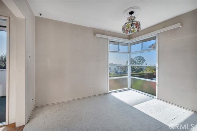 Detail Gallery Image 6 of 29 For 649 Gould, Hermosa Beach,  CA 90254 - 4 Beds | 3 Baths