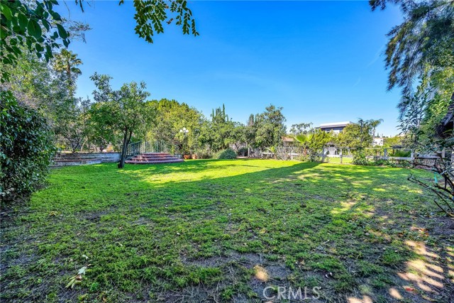 Detail Gallery Image 48 of 52 For 18419 Linnet, Tarzana,  CA 91356 - 3 Beds | 3 Baths