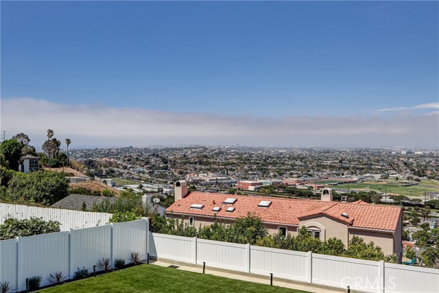 4609 Paseo De Las Tortugas, Torrance CA: https://media.crmls.org/medias/261e14b6-9a42-4352-b435-8b190ebb643f.jpg