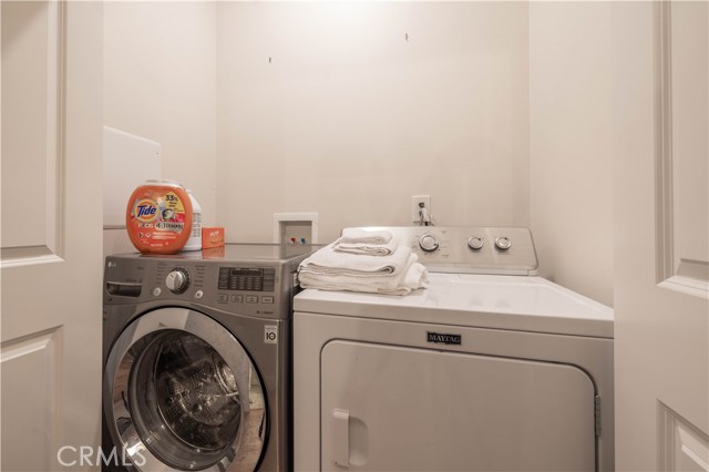 Detail Gallery Image 24 of 33 For 374 Mountainaire Ln, Big Bear Lake,  CA 92315 - 4 Beds | 3 Baths