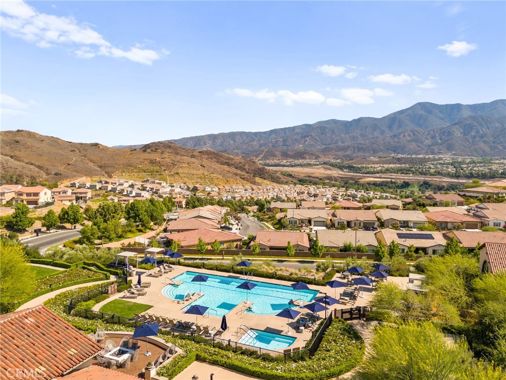 MLS #OC25159239 img 40