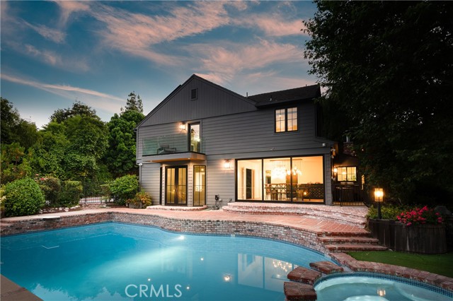 Detail Gallery Image 39 of 55 For 4851 Corbin Ave, Tarzana,  CA 91356 - 6 Beds | 6 Baths
