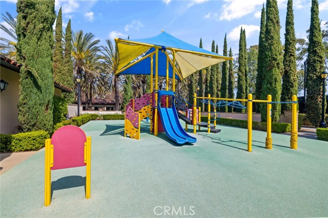 Detail Gallery Image 45 of 58 For 16 Serenity, Irvine,  CA 92618 - 2 Beds | 2 Baths