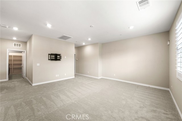 Image 38 of 75 For 45745 Altree Court