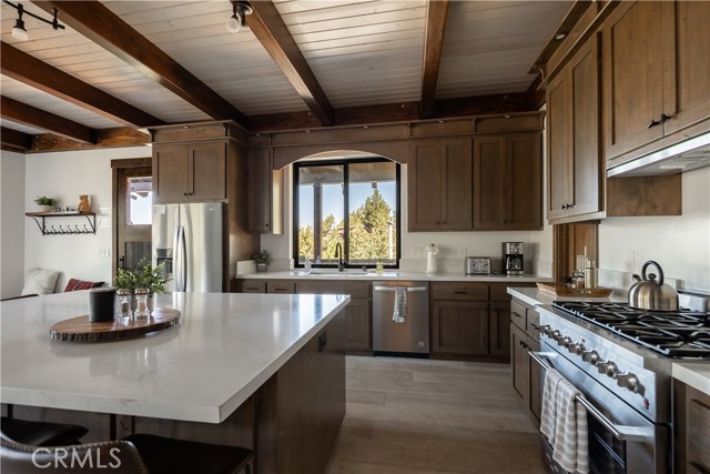 43778 Colusa Drive, Big Bear Lake CA: https://media.crmls.org/medias/26217a8f-0a02-45a9-b5cc-e2b8b92a2e42.jpg