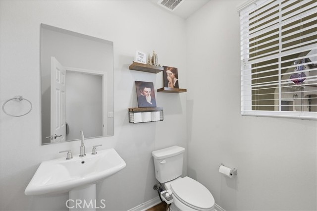 Detail Gallery Image 7 of 41 For 26960 Red Dr, Menifee,  CA 92585 - 3 Beds | 2/1 Baths