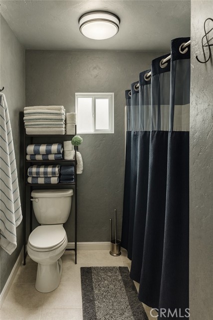 Detail Gallery Image 15 of 18 For 950 Knoll, San Bernardino,  CA 92408 - 2 Beds | 1 Baths