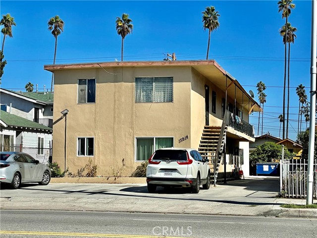 5914 S Hoover St, Los Angeles, CA 90044