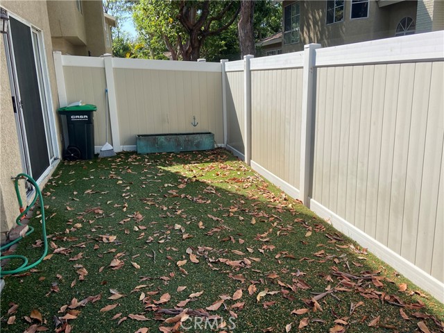 Detail Gallery Image 18 of 21 For 26231 Thistle #60,  Lake Forest,  CA 92630 - 3 Beds | 2/1 Baths