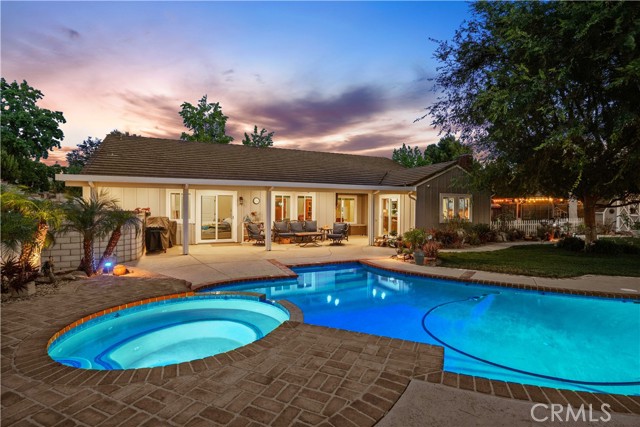 319 Cheerful Court, Simi Valley CA: https://media.crmls.org/medias/2625a481-1e56-46e0-86d4-8339e4126b24.jpg