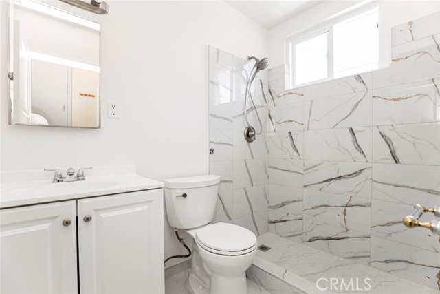 343 Concord Street, Glendale CA: https://media.crmls.org/medias/2625e0c7-43fd-49a2-a4de-3c3012bac882.jpg