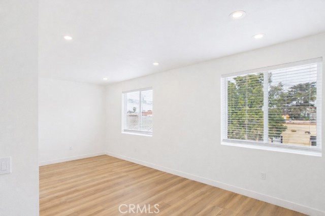 Detail Gallery Image 8 of 13 For 625 Orizaba Ave #6,  Long Beach,  CA 90814 - 2 Beds | 1 Baths