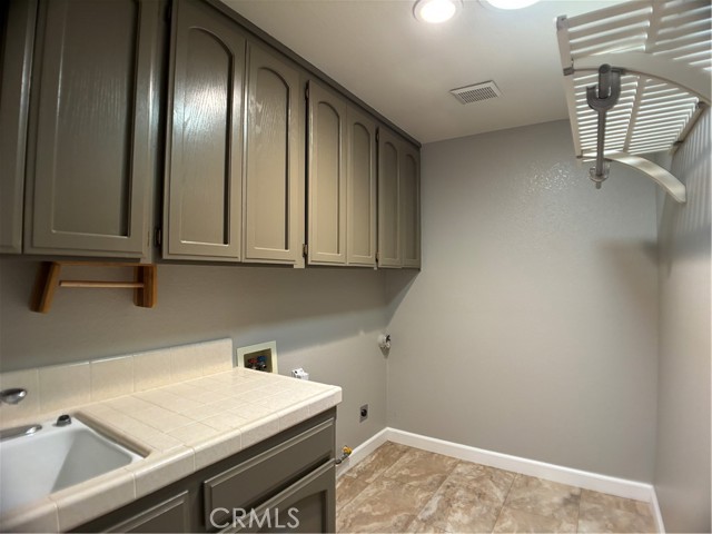 Detail Gallery Image 27 of 42 For 1941 La Costa Ct, Merced,  CA 95340 - 3 Beds | 2 Baths