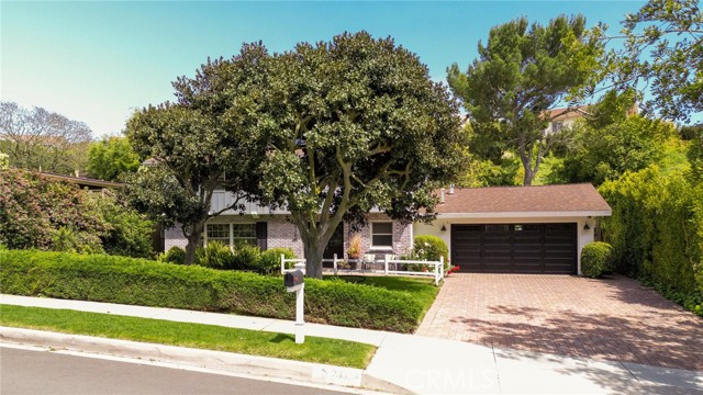 29304 Indian Valley Road, Rolling Hills Estates, California 90275, 4 Bedrooms Bedrooms, ,1 BathroomBathrooms,Residential,Sold,Indian Valley,SB23106630