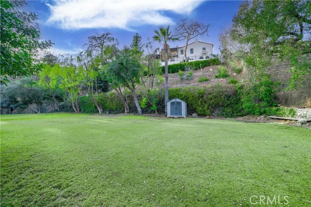 1812 Linda Vista Avenue, Pasadena CA: https://media.crmls.org/medias/2627ab63-5862-481d-98da-5e060d05b914.jpg