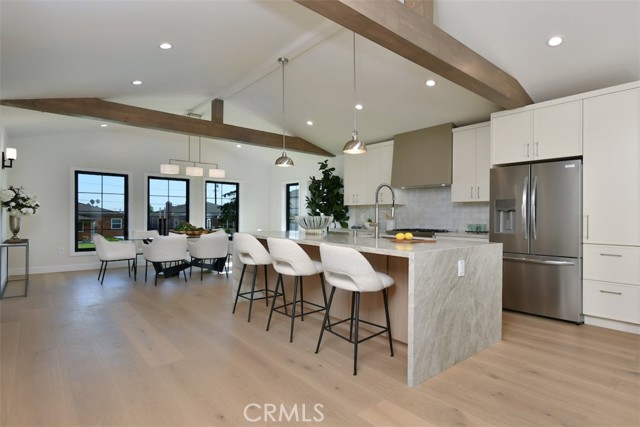 Detail Gallery Image 10 of 50 For 7907 Vicksburg, Los Angeles,  CA 90045 - 4 Beds | 3/1 Baths