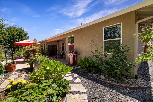 10 Harmony Park Circle, Chico CA: https://media.crmls.org/medias/2628d8d8-5f68-4369-b6c7-d07b7fdf08d8.jpg
