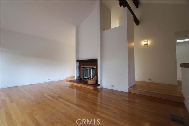 Image 4 of 42 For 672 Serrano Drive 2