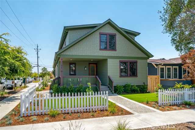 1171 Peach Street, San Luis Obispo CA: https://media.crmls.org/medias/2629fff6-2de0-4a83-9045-e3dfd5a72d34.jpg
