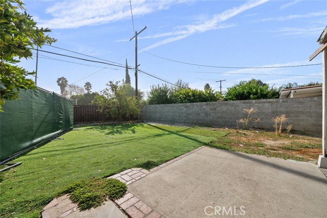 Detail Gallery Image 25 of 26 For 6938 Aura Ave, Reseda,  CA 91335 - 3 Beds | 2 Baths