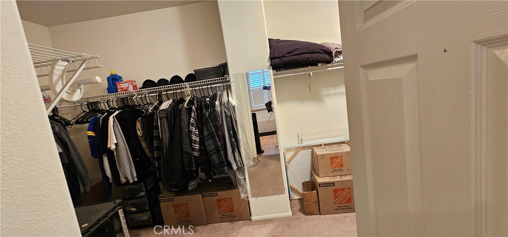 https://media.crmls.org/medias/262b0f5b-9627-48fa-906a-532347716a1d.jpg?preset=X-Large