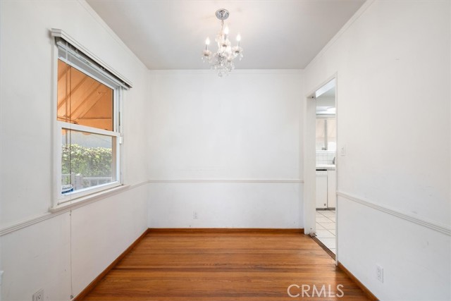 Detail Gallery Image 8 of 21 For 5623 Cedros Ave, Sherman Oaks,  CA 91411 - 3 Beds | 1 Baths