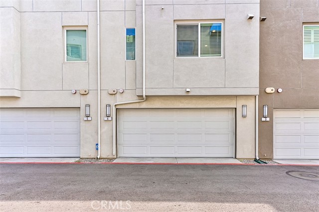 14057 Ruby Lane, Gardena, California 90247, 3 Bedrooms Bedrooms, ,3 BathroomsBathrooms,Townhouse,For Sale,Ruby,PW24208852