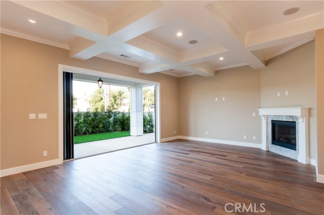 1401 Lynngrove Drive, Manhattan Beach, California 90266, 5 Bedrooms Bedrooms, ,5 BathroomsBathrooms,Residential,Sold,Lynngrove,SB17035435