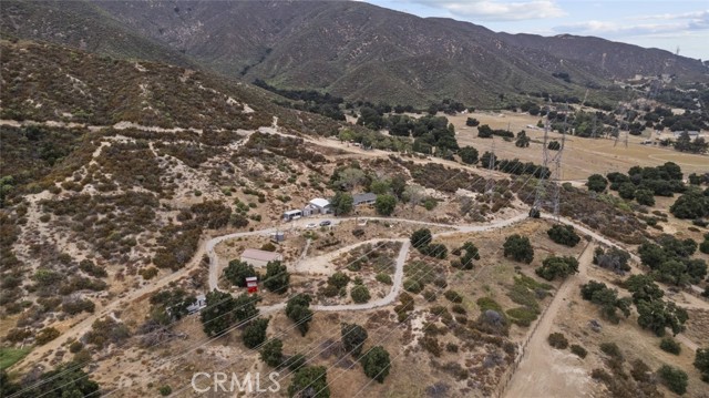 Detail Gallery Image 3 of 17 For 39661 San Francisquito Canyon Rd, –,  CA 91390 - 3 Beds | 2 Baths