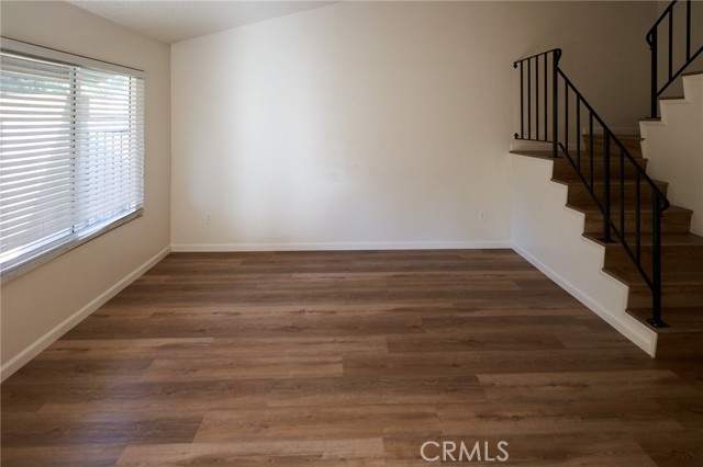 Detail Gallery Image 11 of 44 For 2455 Gehrig St #B,  West Covina,  CA 91792 - 3 Beds | 1/1 Baths