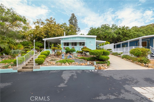 Detail Gallery Image 3 of 26 For 4747 Oak Crest Rd #100,  Fallbrook,  CA 92028 - 2 Beds | 2 Baths