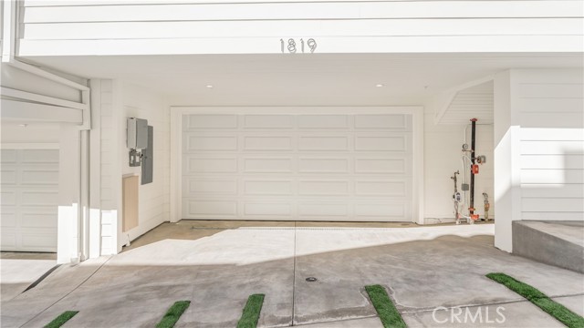 1823 Westholme Ave, Los Angeles CA: https://media.crmls.org/medias/262dba10-93e1-4ec0-9ef4-bdbe268658e3.jpg
