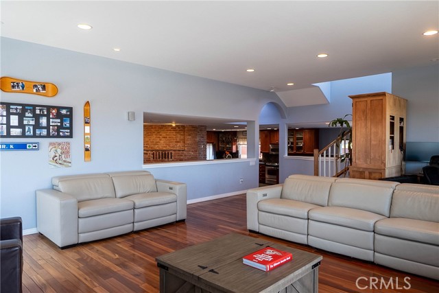 1950 Newport Avenue, Grover Beach CA: https://media.crmls.org/medias/262df140-7561-4c65-8662-d2a0809eefe9.jpg